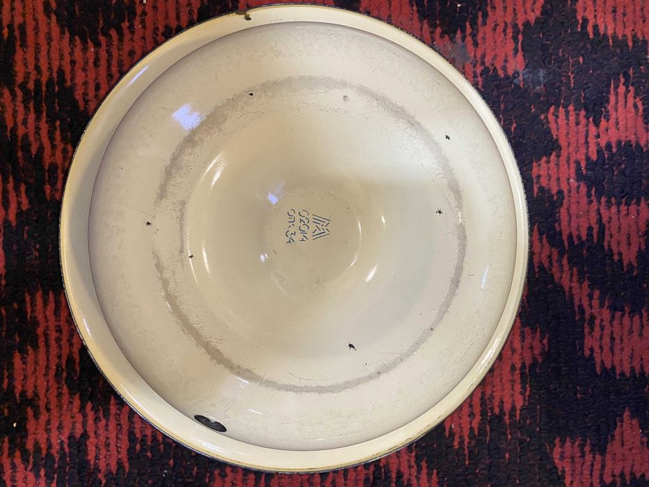 Эмалированный таз 40 см, б/у, хорошее состояние