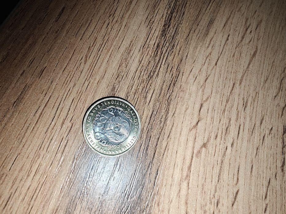 Продам юбилейную монету 100 тенге