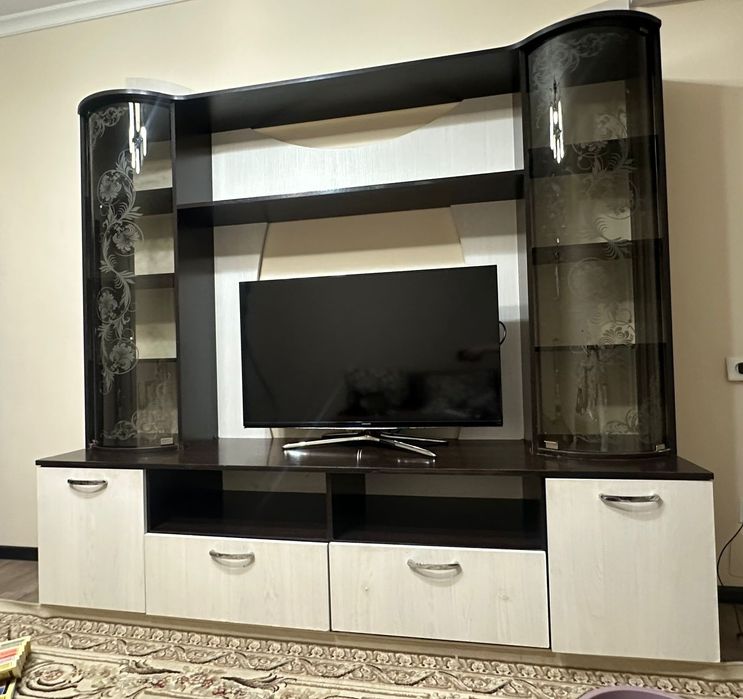 Продам  Стенку горку