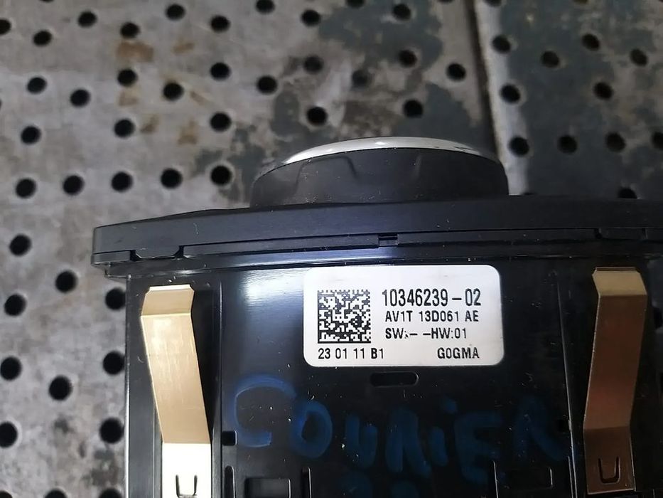 Bloc lumini ford transit courier c4a 1034623902 av1t13d061ae