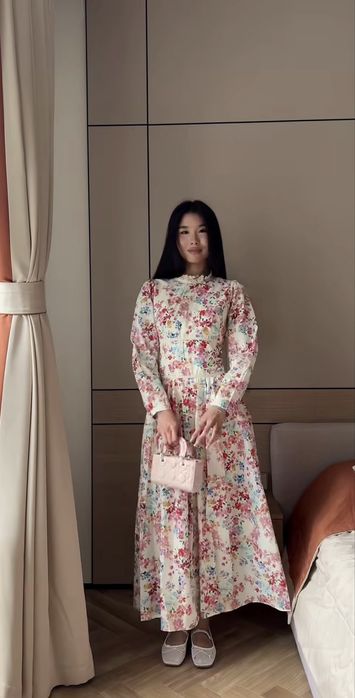 Платье в наличии, легкое нежное