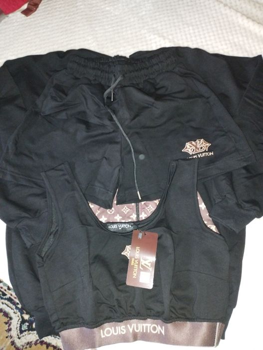 Set dama sport stil LV – NOU, cu eticheta  stoc limitat