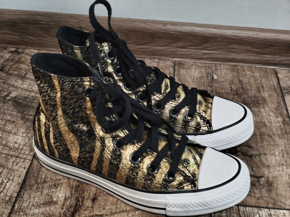 Converse, оригинални кецове, номер 35