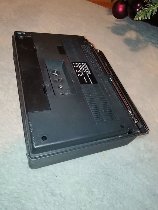 Radio casetofon marca Supersonic