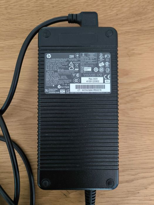 Зарядно за лаптоп HP ZBook G3