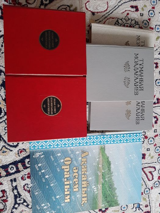 Продам б/у книги