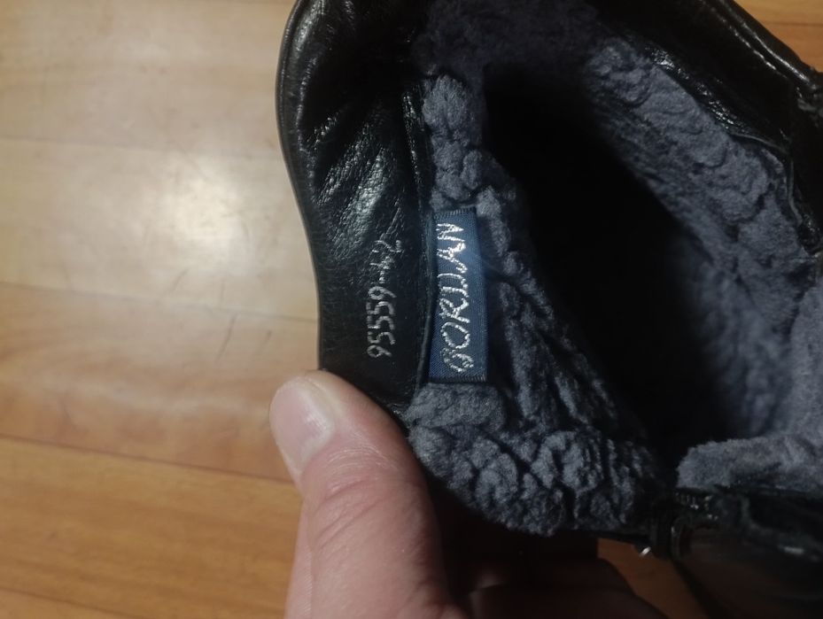 Продам  зимние сапоги