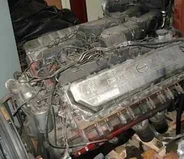 Двигатель Hino V26C