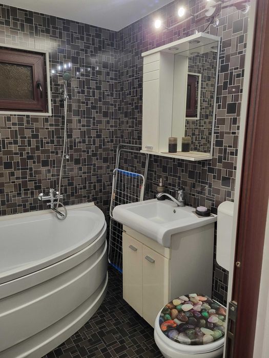 PROPRIETAR-Închiriez apartament 2 camere