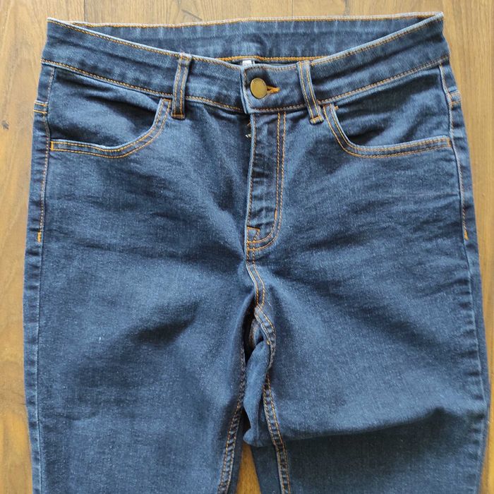 Дамски панталони М размер