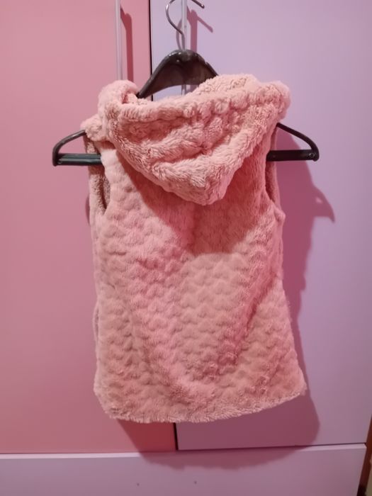 Детски елек за момиче