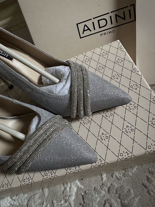 Продам красивые туфли Турция