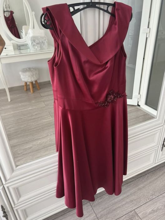 Diverse rochii de eveniment