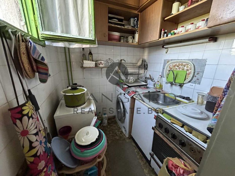 Продава се Тристаен апартамент в Пловдив, Христо Смирненски - 64 кв.м за 1360 €/кв.м - Снимка #4