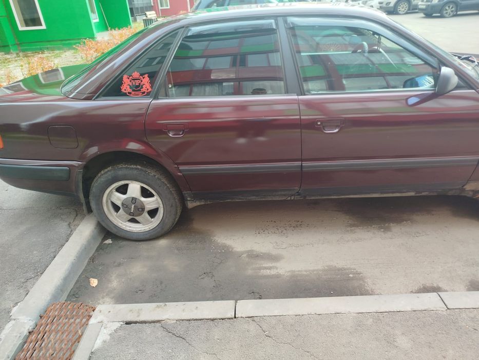 Продам Ауди с 4 1994 г