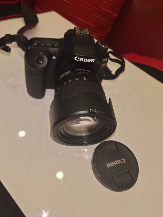 Камера Canon EOS  850D