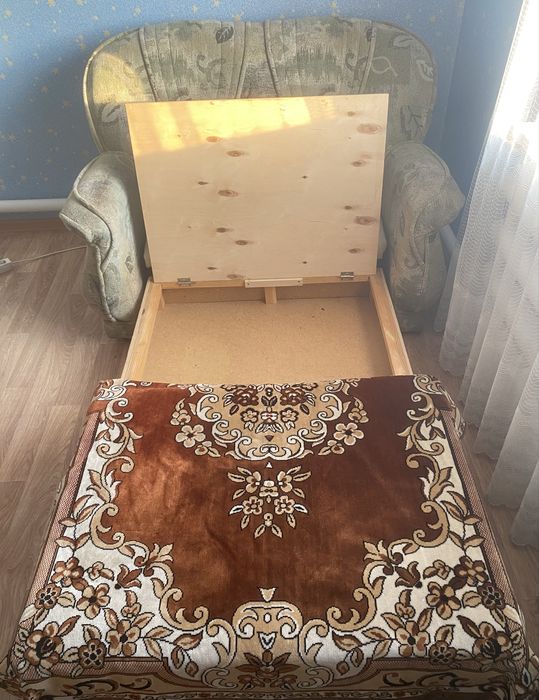 Продаётся мини-диван