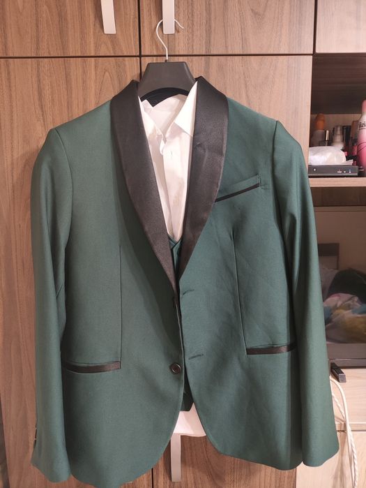 Детски официален костюм