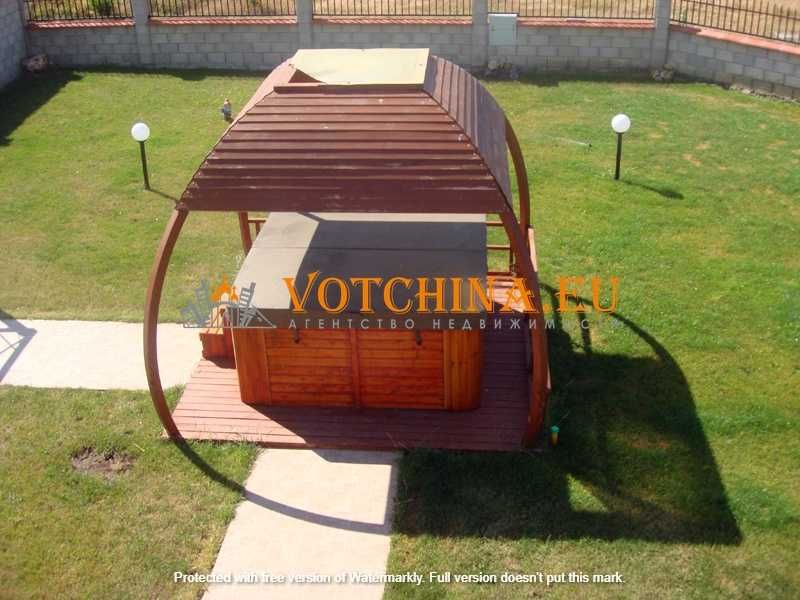 Продава се Къща в с. Топола, Област Добрич - 196 кв.м за 944 €/кв.м - Снимка #14