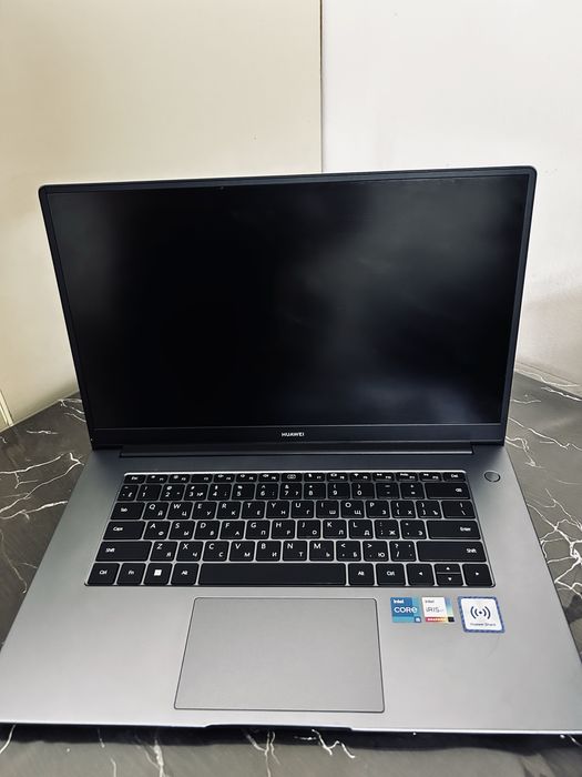 ноутбук Huawei MateBook D15
