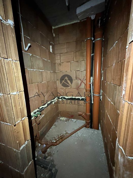 оф.22757 Тристаен с АКТ 14 Кършияка