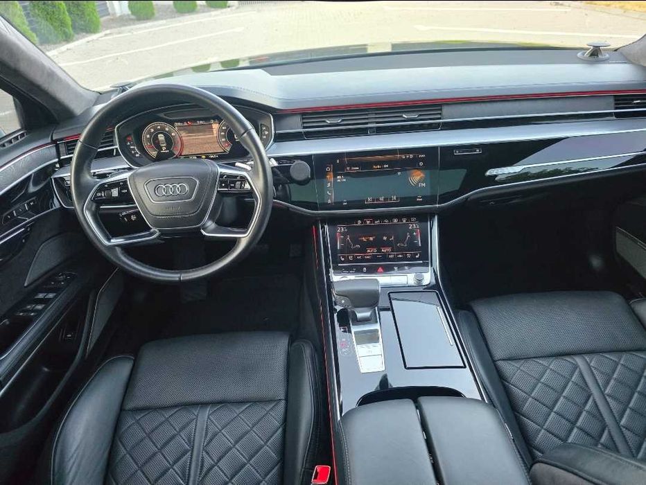 Audi A8 L S-Line 2019