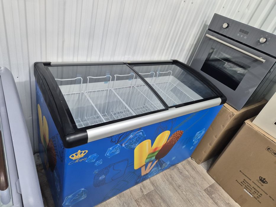 Продам морозильник лар магазин