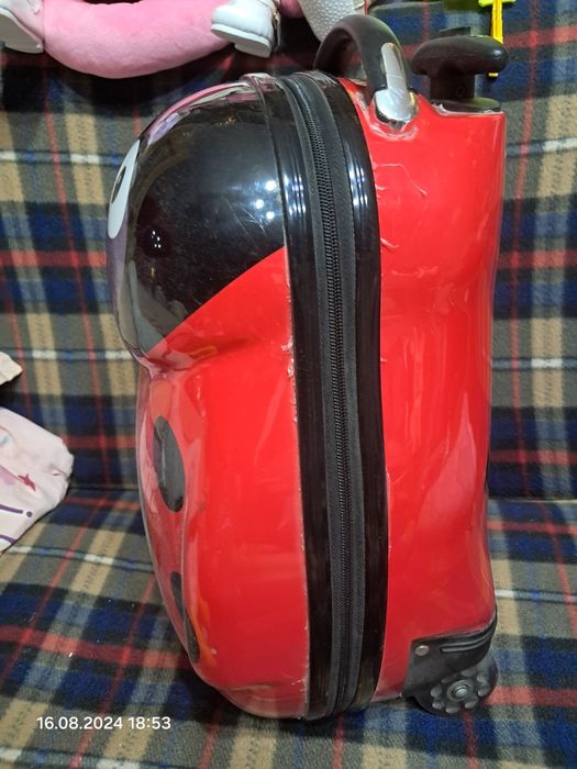 Сумка на колёсиках