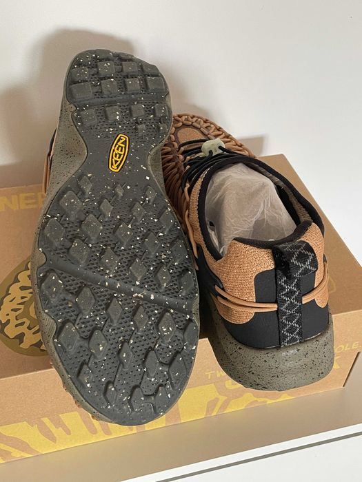 Sandale KEEN UNEEK SNK, 42.5, model deosebit,  NOI în cutie