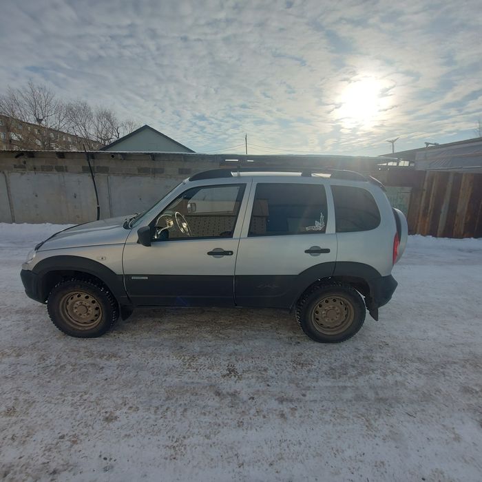 Продам Шевроле нива 2013 года