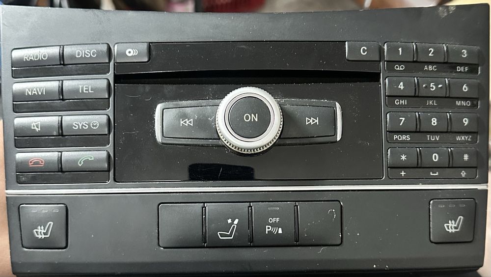 Навигация, СД , Радио за Мерцедес E212