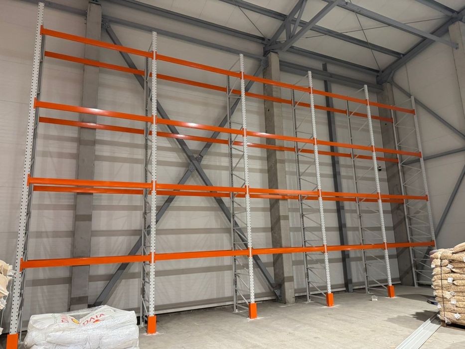 Rafturi metalice reglabile