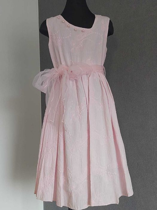 Платье летнее без рукавов