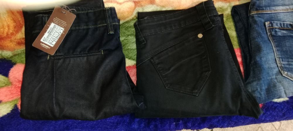 Брюки  джинсы новые