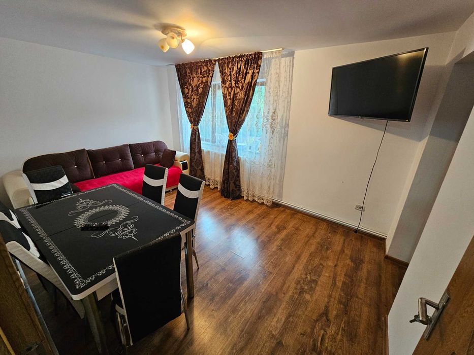 Vand Apartament În Slănic Moldova