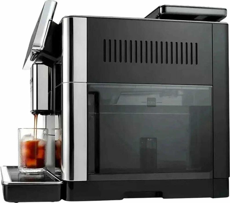 Кофемашина Delonghi ECAM 630.55. SSM черный, серебристый, зерновой