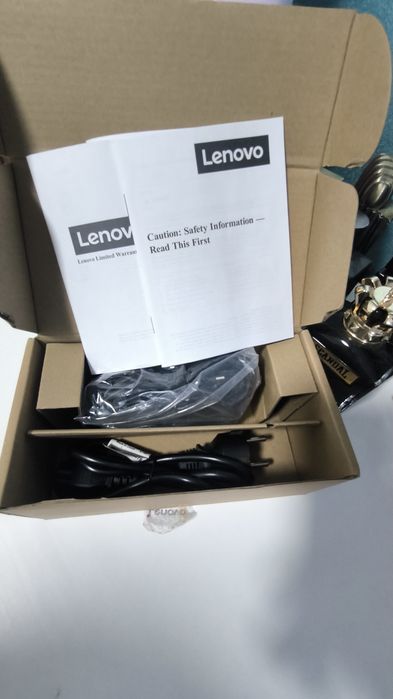 Adaptor alimentare Lenovo AC Adapter 65 W – NOU