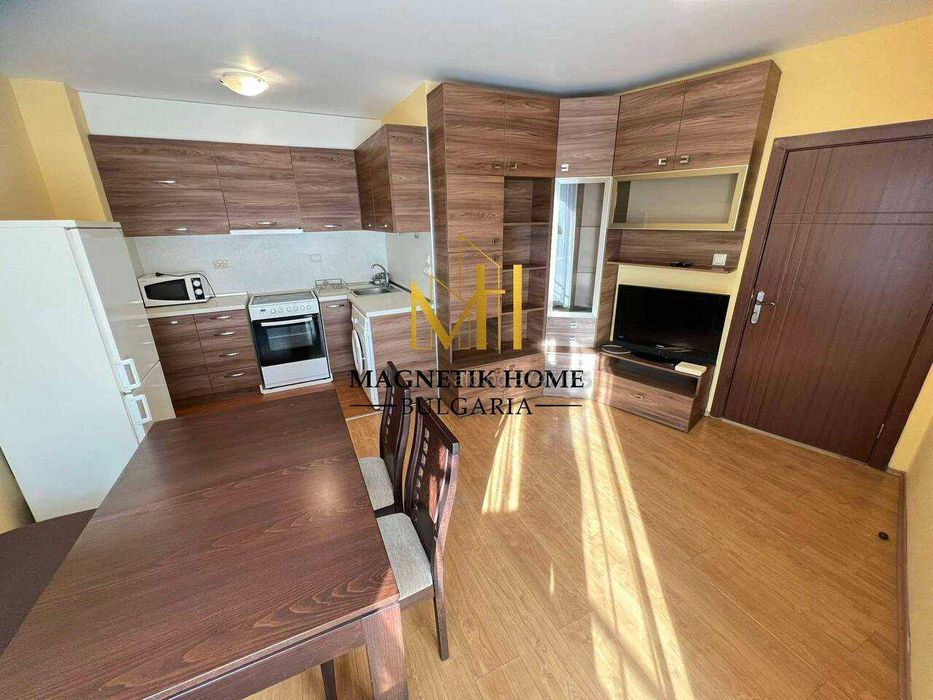 Дава се под наем Двустаен апартамент в Бургас, Изгрев - 60 кв.м за 382.5 € - Снимка #3