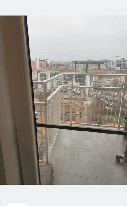 De vânzare apartament cu  2 camere