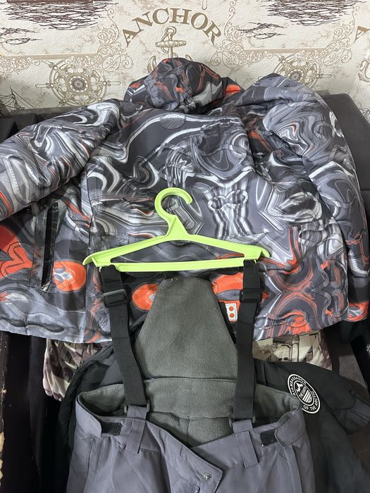 Продам лыжный комтюм