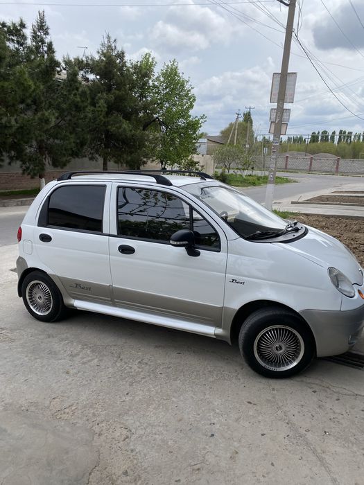 Elegand diska sotiladi