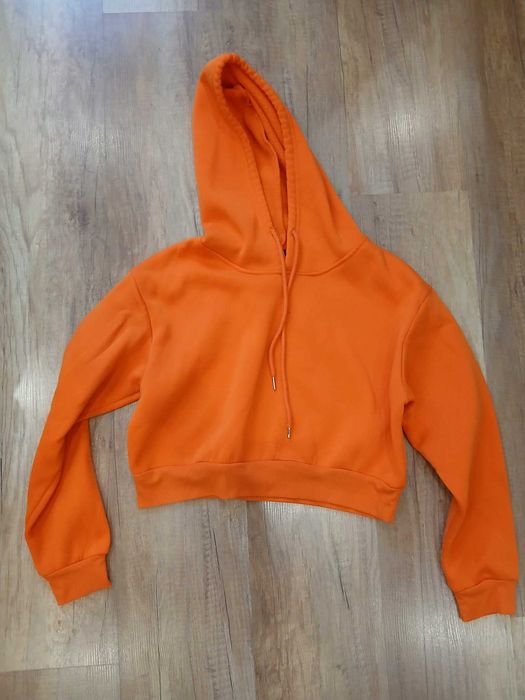 Дрехи по 5 евро всяка