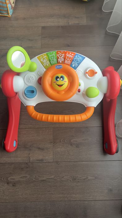 CHICCO Akmußa гимнастика и уокър за прохождане 4в1