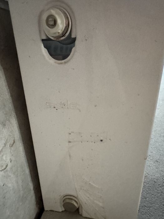 Продам радиатор Sole целый, 221 см