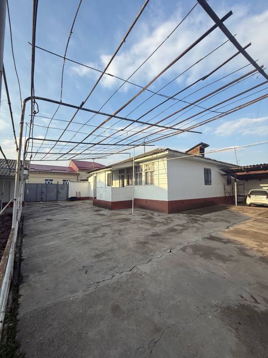 СРОЧНО! Продаётся 7-х комнатный дом на Юкоричирчикском районе.