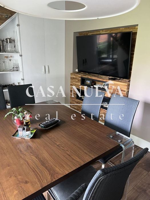 Продава се Къща в София, Център - 400 кв.м за 1 €/кв.м - Снимка #3