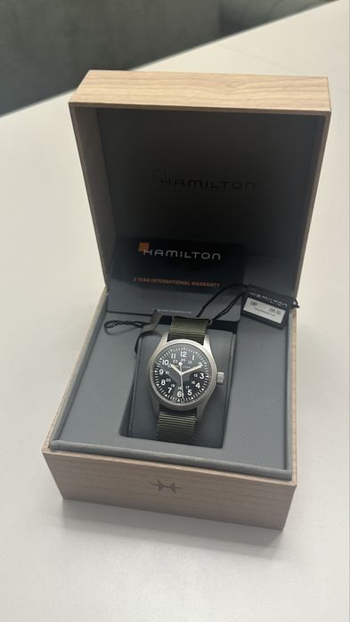 Часовник Hamilton Khaki Field 38mm - ръчен
