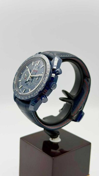 Omega Referință: 30493445203001, 44,25 mm, ceramic, 2022, 9000€.