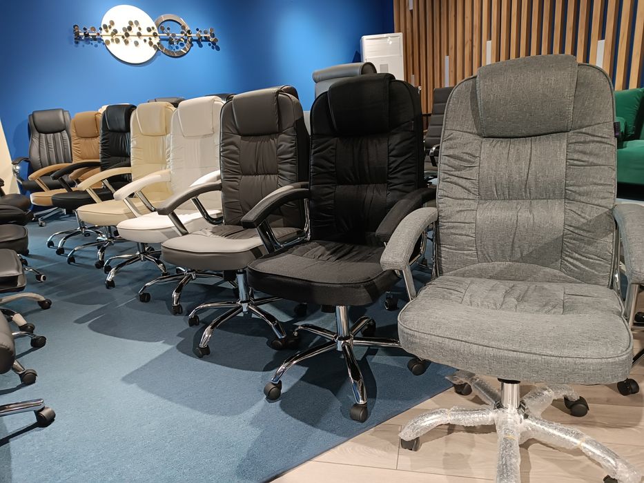 Кресло LEO для офиса и для дома с бесплатной доставкой !