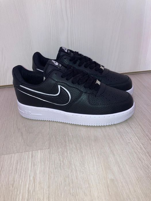 Nike Air Force 1 Black